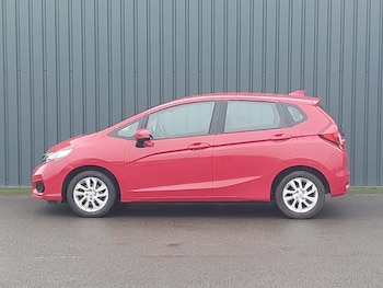 Used Honda Jazz 2018 for sale - 77448788: Photo
