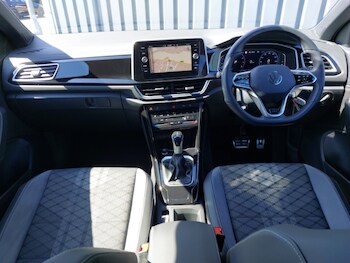 Used Volkswagen T-Roc 2023 for sale - 78346740: Photo