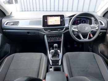 Used Volkswagen T-Roc 2022 for sale - 74699217: Photo