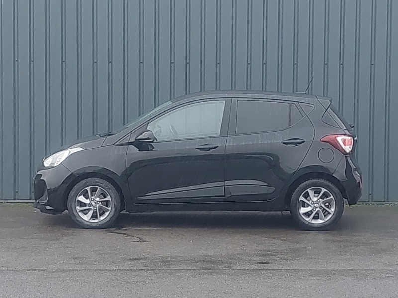 Used Hyundai i10 2017 for sale - 76571459: Photo 4