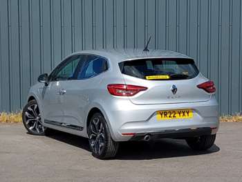 Used Renault Clio 2022 for sale - 74567480: Photo
