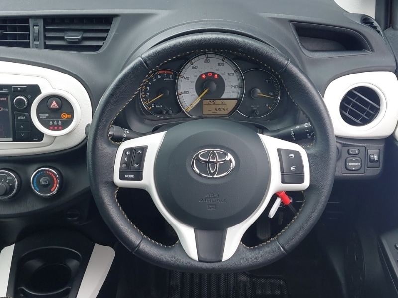 Used Toyota Yaris 2013 for sale - 77964500: Photo 7