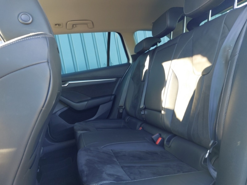 Used Skoda Octavia 2024 for sale - 77999968: Photo 6