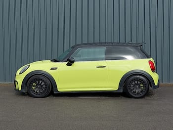 Used MINI Hatch 2023 for sale - 79718418: Photo