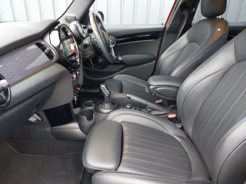 Used MINI Hatch 2022 for sale - 77419200: Photo 5