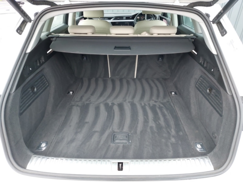 Used Audi e-tron 2021 for sale - 77569280: Photo 8