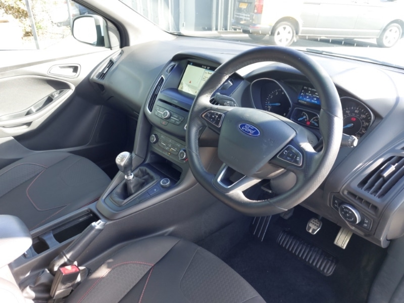 Used Ford Focus 2018 for sale - 76983443: Photo 12