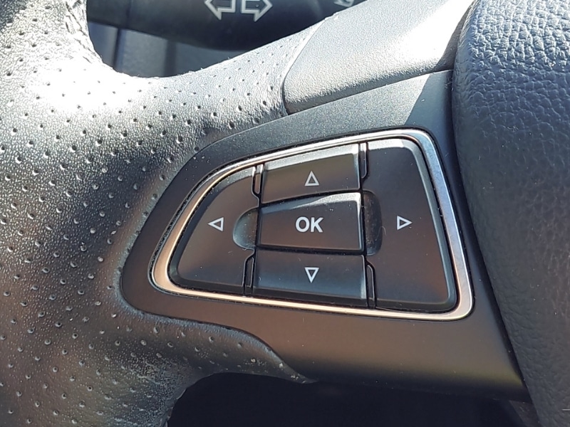 Used Ford Focus 2018 for sale - 76983443: Photo 14