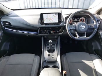 Used Nissan Qashqai 2022 for sale - 76071228: Photo 2