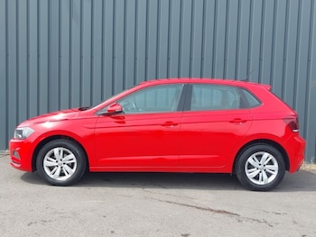 Used Volkswagen Polo 2019 for sale - 79070130: Photo