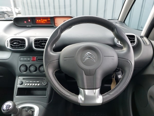 Used Citroen C3 Picasso 2016 for sale - 76348399: Photo 7