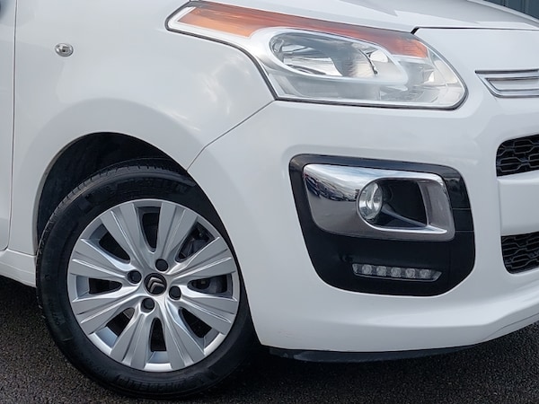 Used Citroen C3 Picasso 2016 for sale - 76348399: Photo 9