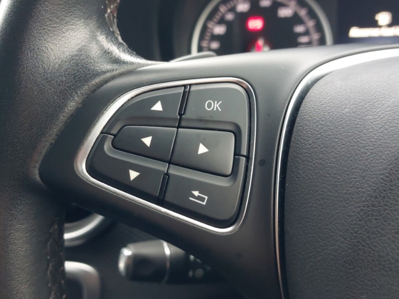 Used Mercedes-Benz A-Class 2017 for sale - 77623834: Photo 12