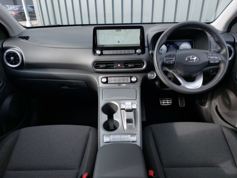 Used Hyundai KONA 2023 for sale - 77664081: Photo 2