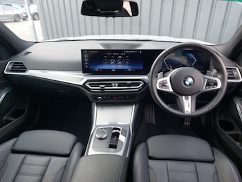 Used BMW 3 Series 2024 for sale - 78480365: Photo