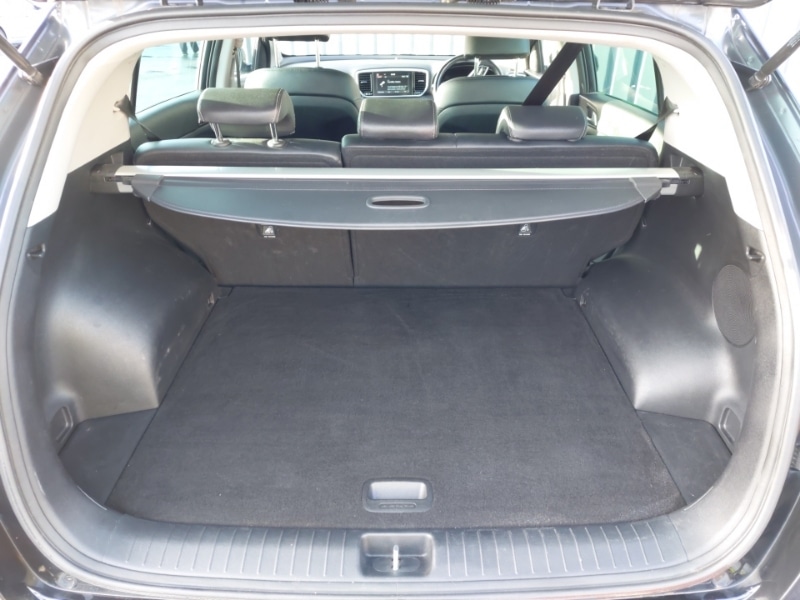 Used Kia Sportage 2018 for sale - 76629221: Photo 8