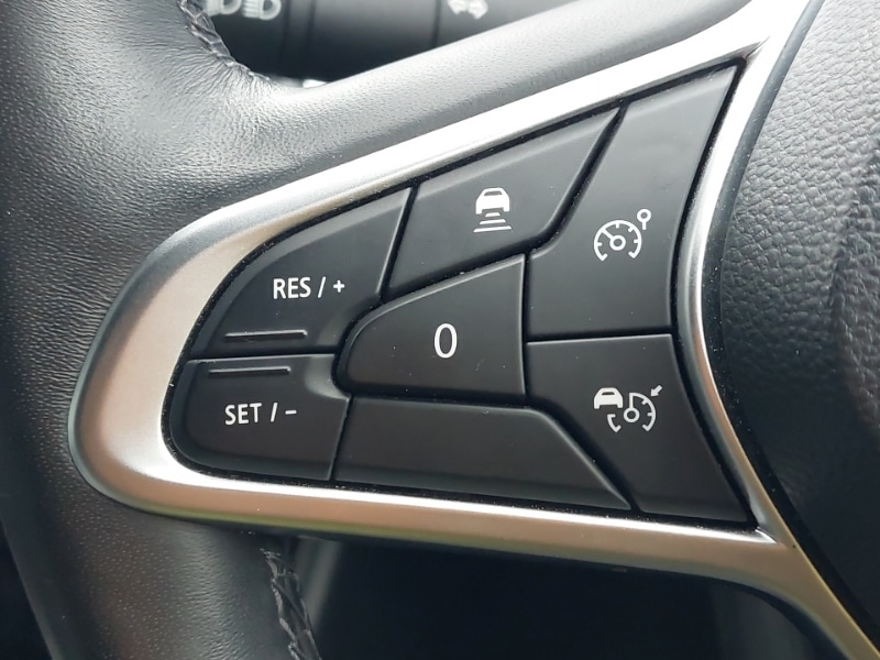 Used Renault Clio 2022 for sale - 76602425: Photo 13