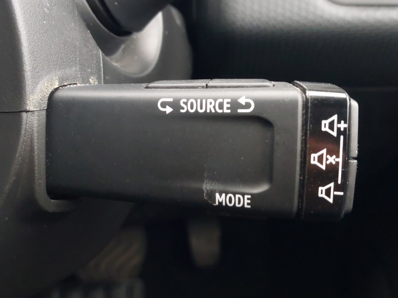 Used Renault Clio 2022 for sale - 76602425: Photo 14