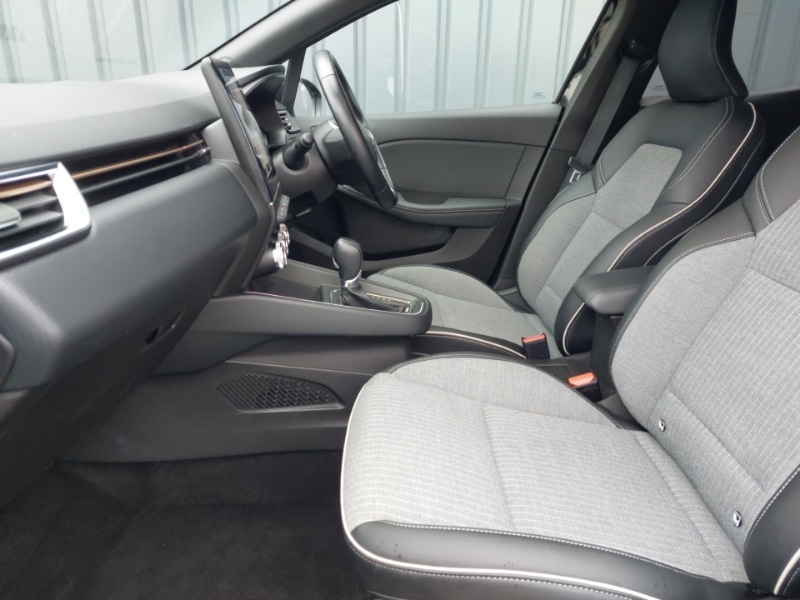 Used Renault Clio 2022 for sale - 76602425: Photo 5