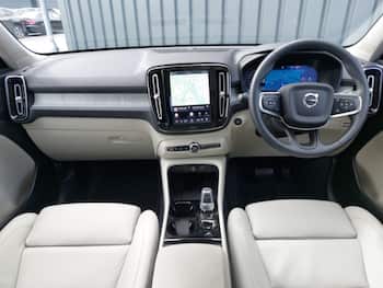 Used Volvo XC40 2025 for sale - 79642132: Photo