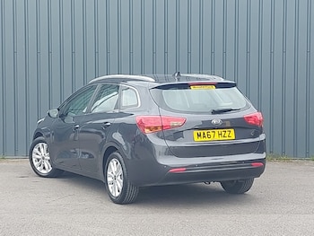 Used Kia Ceed 2017 for sale - 78094100: Photo