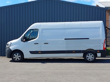 Used Renault Master 2023 for sale - 78856717: Photo