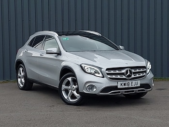 Used Mercedes-Benz GLA 2018 for sale - 77682584: Photo