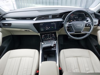 Used Audi e-tron 2021 for sale - 76983485: Photo