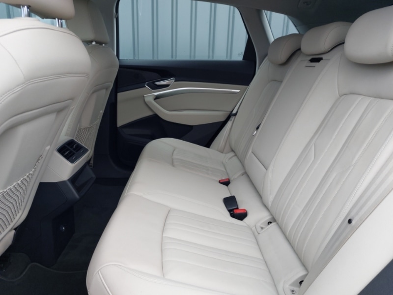 Used Audi e-tron 2021 for sale - 76983485: Photo 6