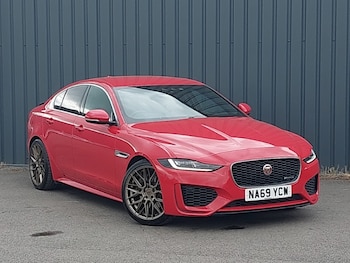 Used Jaguar XE 2019 for sale - 78945561: Photo