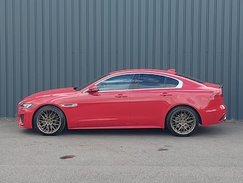 Used Jaguar XE 2019 for sale - 78945561: Photo