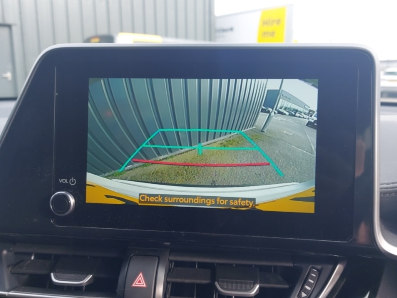 Used Toyota C-HR 2023 for sale - 77596519: Photo 16