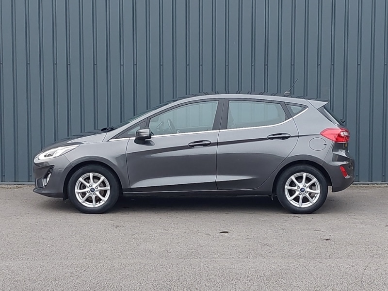 Used Ford Fiesta 2017 for sale - 76418929: Photo 4