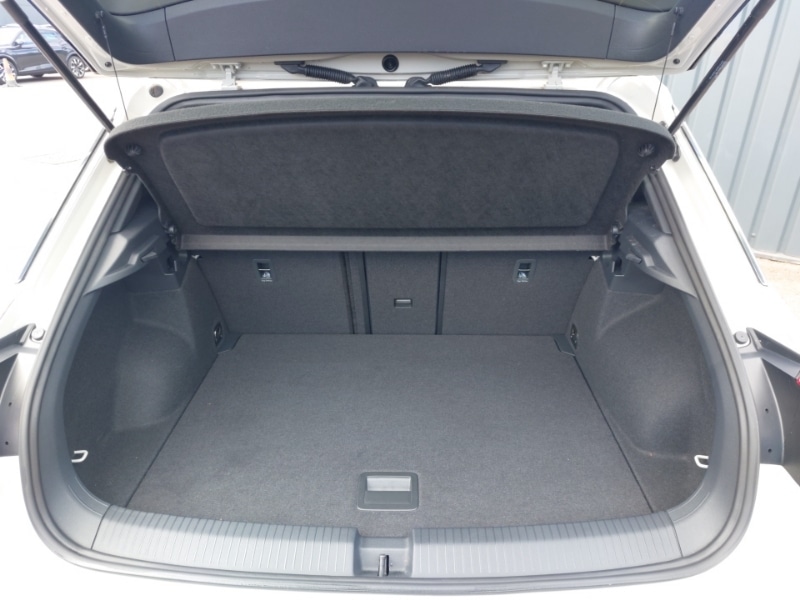 Used Volkswagen T-Roc 2022 for sale - 76537158: Photo 8