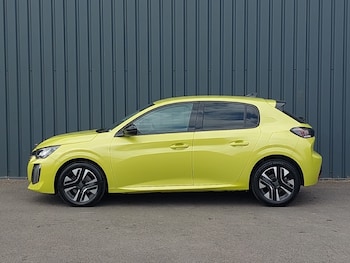 Used Peugeot 208 2025 for sale - 79298904: Photo