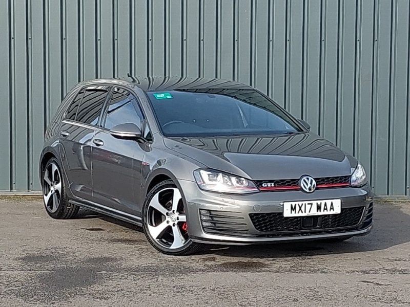 Used Volkswagen Golf 2017 for sale - 76614033: Photo 1