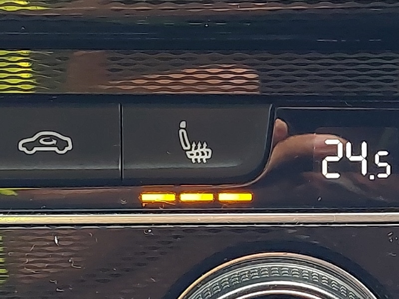 Used Volkswagen Golf 2017 for sale - 76614033: Photo 17