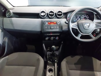 Used Dacia Duster 2022 for sale - 78480358: Photo