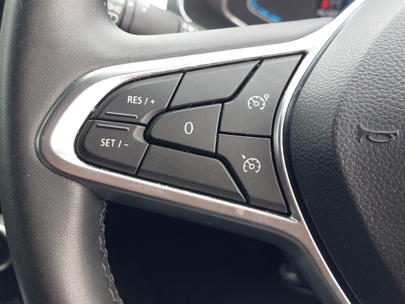 Used Renault Captur 2023 for sale - 78085246: Photo 12