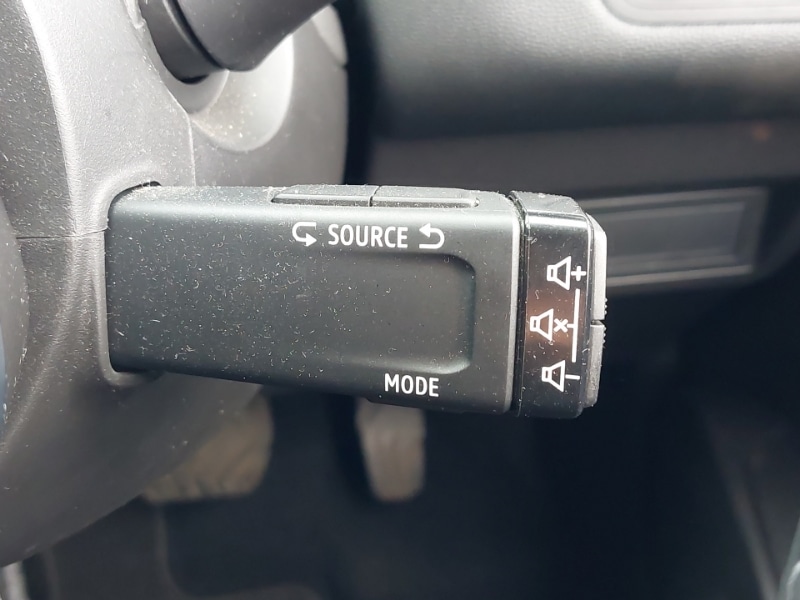 Used Renault Captur 2023 for sale - 78085246: Photo 19