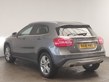 Used Mercedes-Benz GLA 2016 for sale - 79627465: Photo