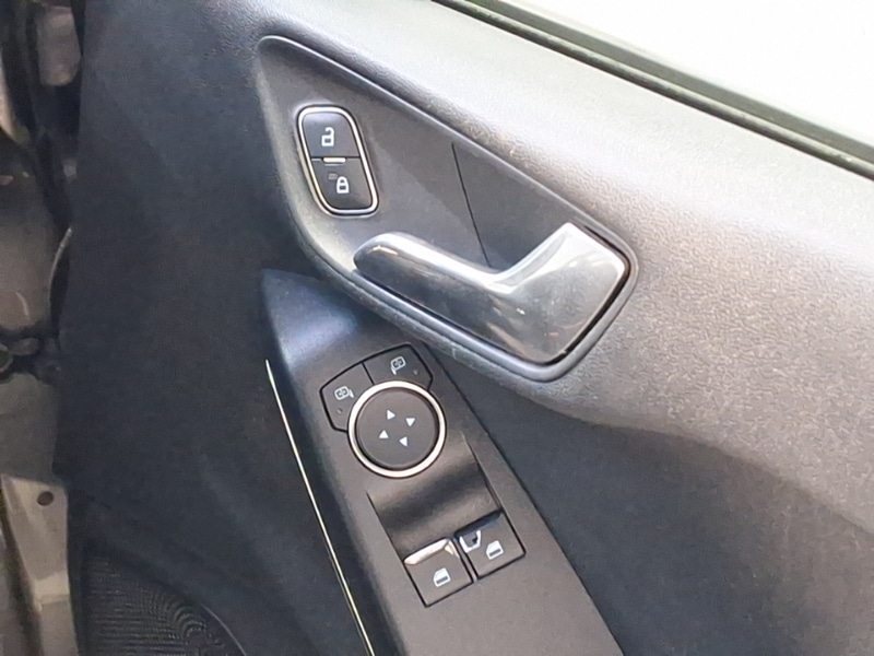 Used Ford Fiesta 2018 for sale - 77389333: Photo 14