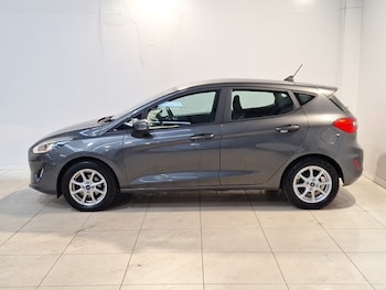 Used Ford Fiesta 2018 for sale - 77389333: Photo