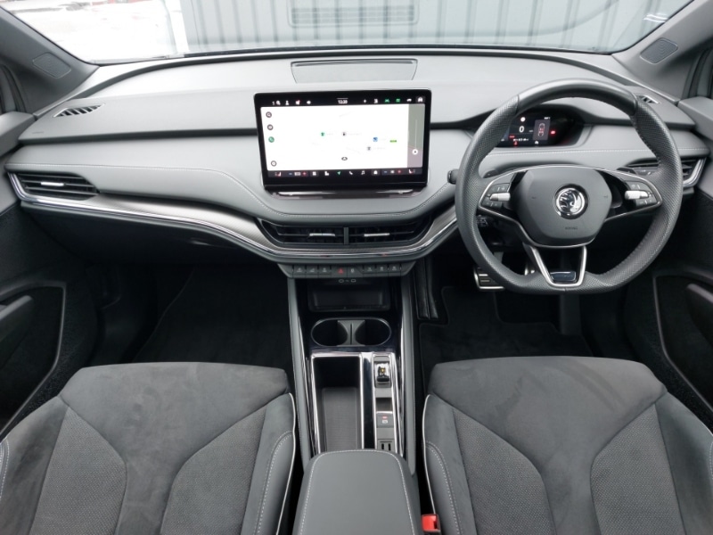 Used Skoda Enyaq 2025 for sale - 76134846: Photo 2