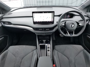 Used Skoda Enyaq 2025 for sale - 76134846: Photo 2