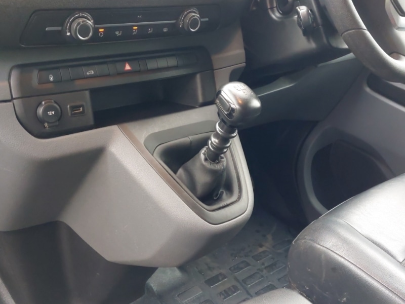 Used Vauxhall Vivaro 2021 for sale - 76722006: Photo 18