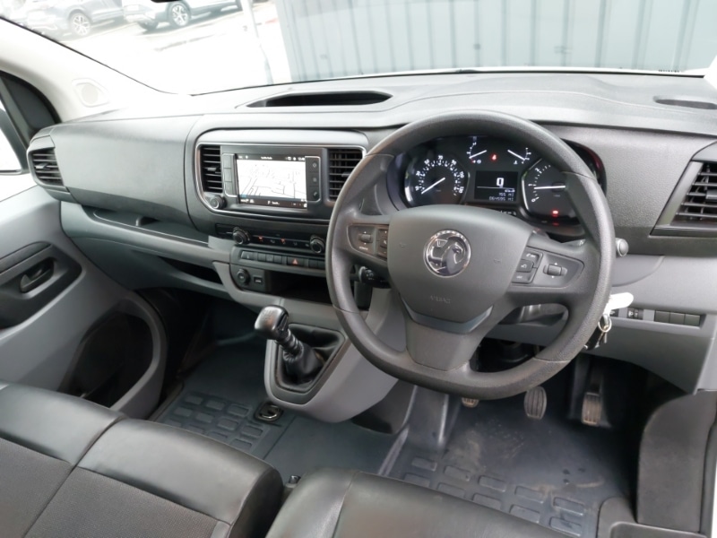 Used Vauxhall Vivaro 2021 for sale - 76722006: Photo 2