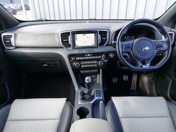 Used Kia Sportage 2018 for sale - 77664283: Photo