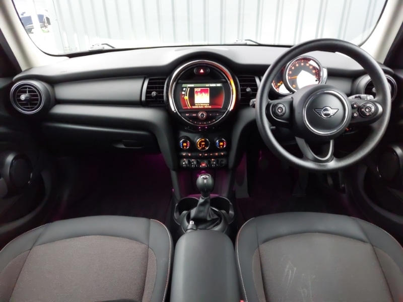 Used MINI Hatch 2020 for sale - 77419171: Photo 2