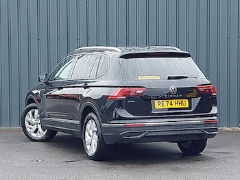 Used Volkswagen Tiguan Allspace 2024 for sale - 76195332: Photo 3